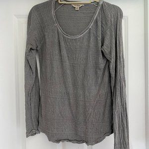 Lucky Brand gray thermal top, M